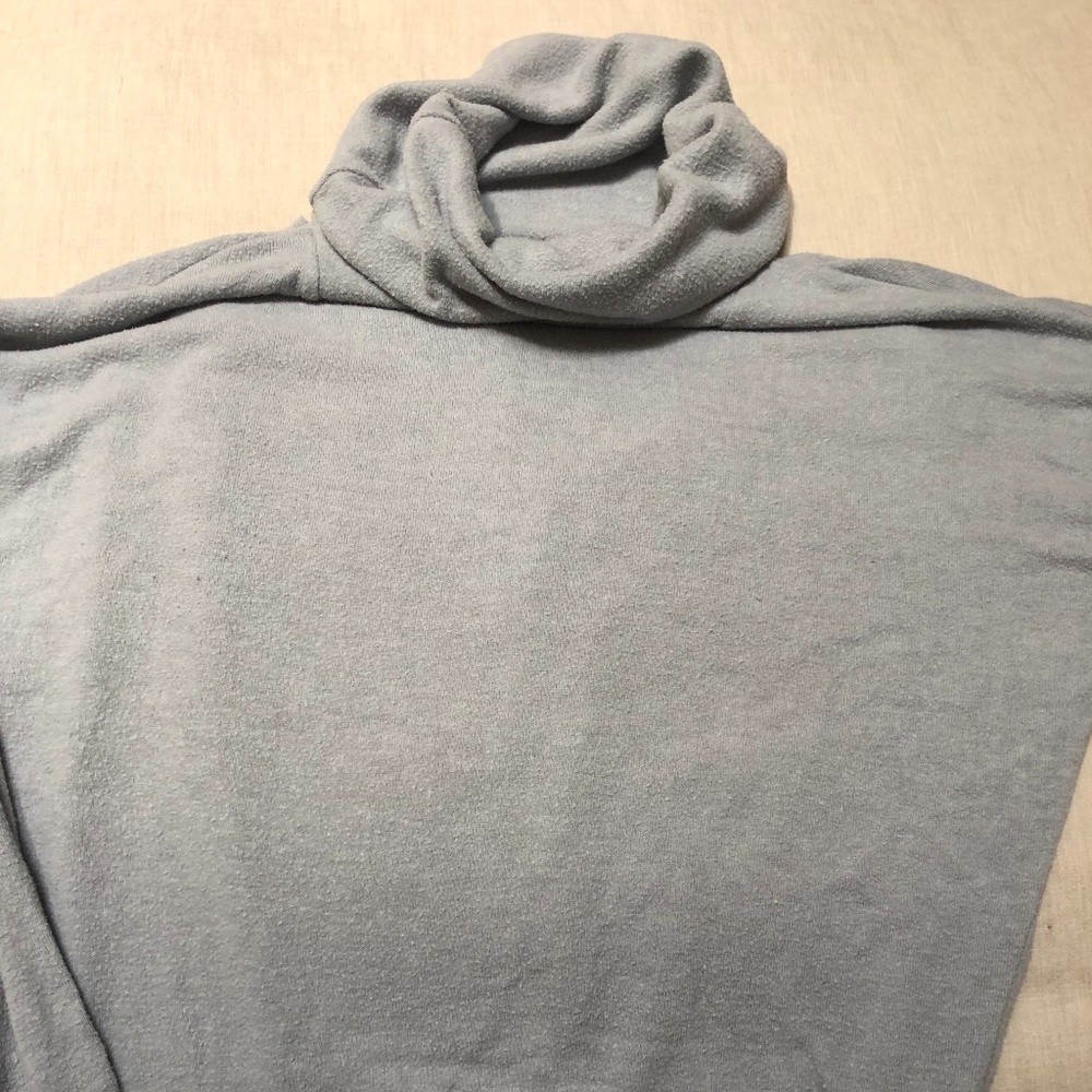 Super soft lightweight sweater with peekaboo back